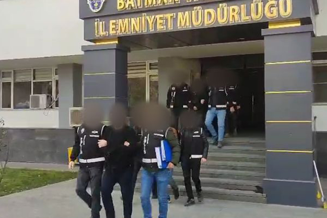 Yapay zeka ile dolandırıcılık