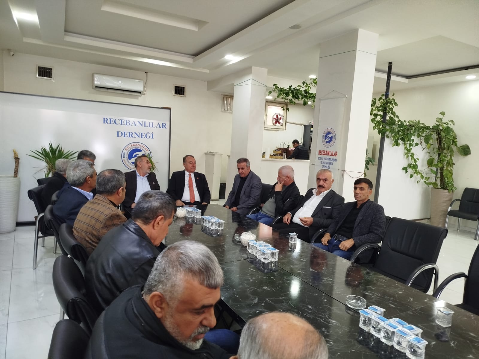 CHP’den bayram ve dayanışma ziyareti