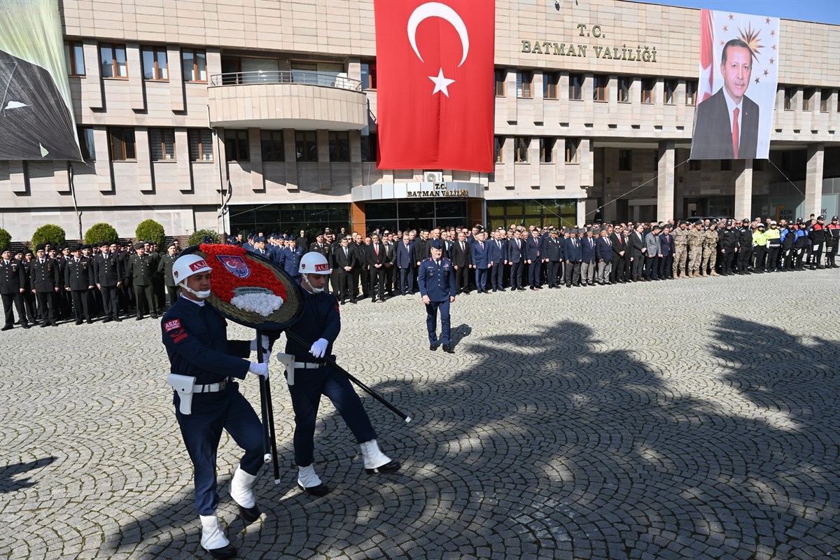 Çanakkale şehitleri rahmetle anıldı