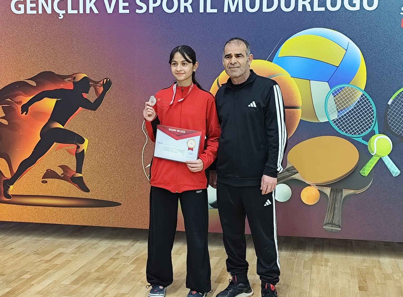 Genç taekwondocu Türkiye finalinde