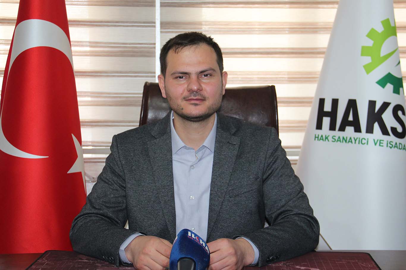 “Gençlerin en büyük sorunu tecrübe eksikliği”