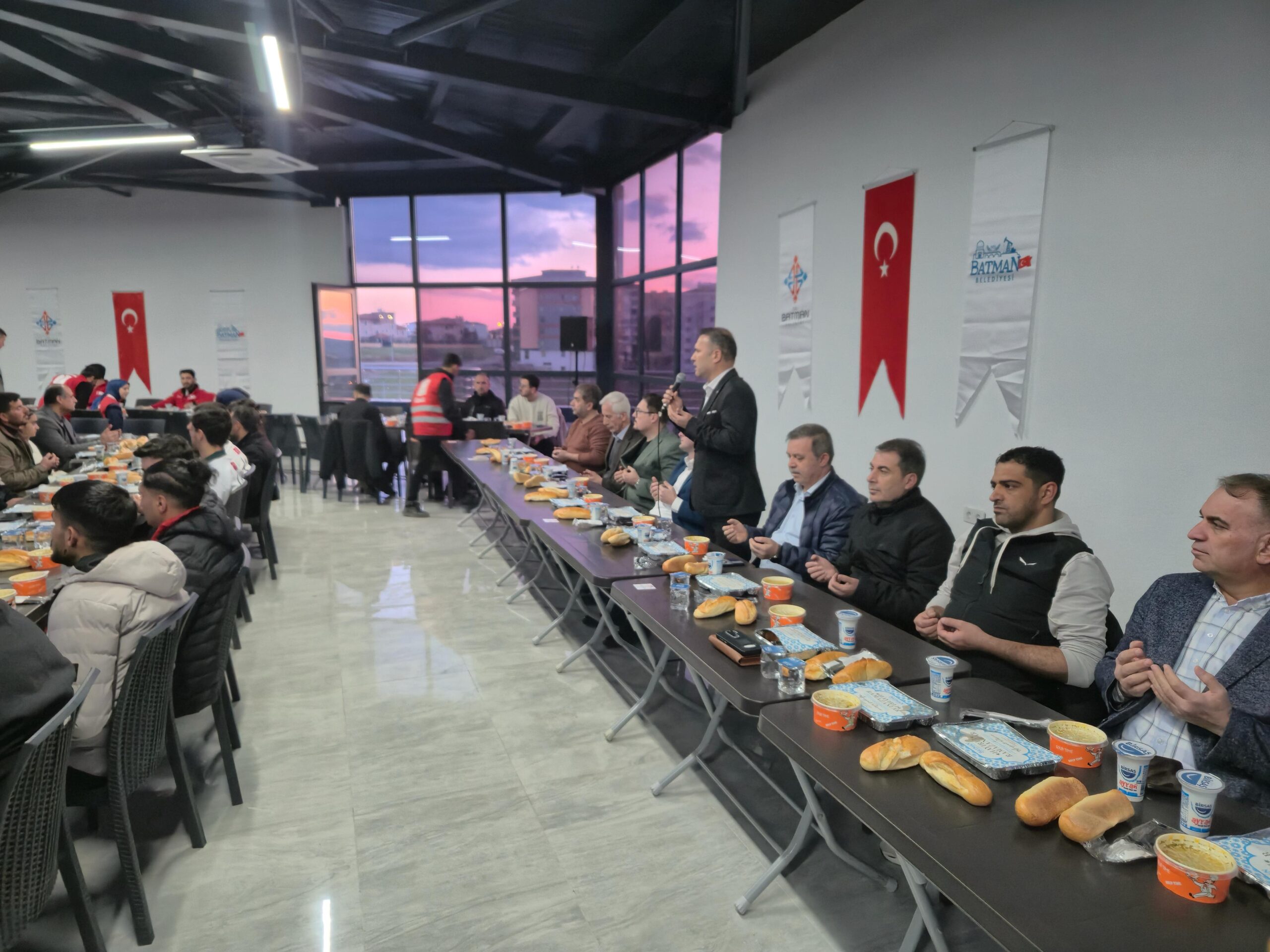 İnsani Yardım Kuruluşları iftarda buluştu