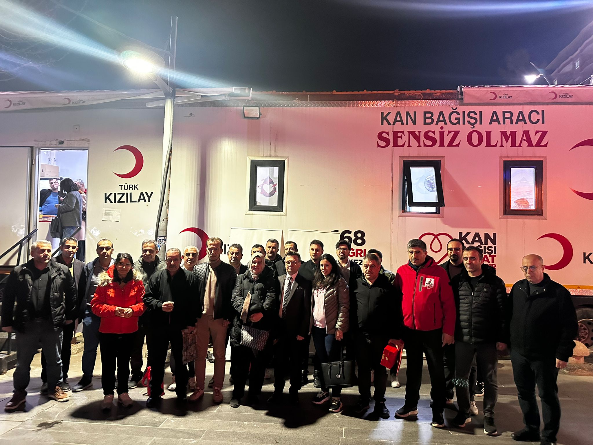 Kızılay’a anlamlı kan bağışı