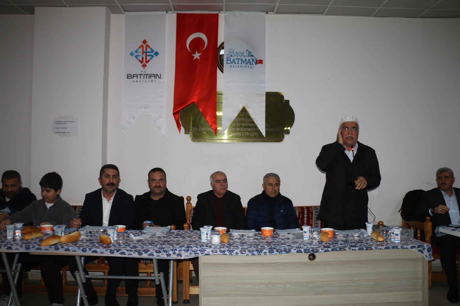 Pınarbaşı iftar programına yoğun katılım