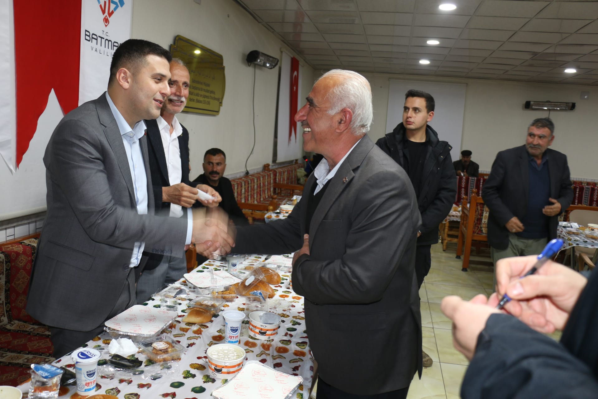 Seyitler’de gönül sofrası