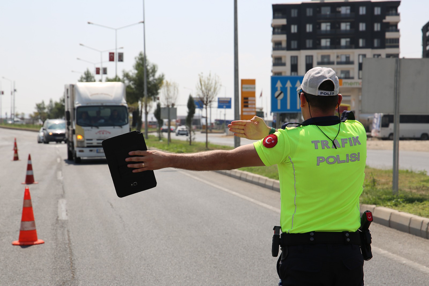 Trafikte cezalar artıyor, tepkiler büyüyor