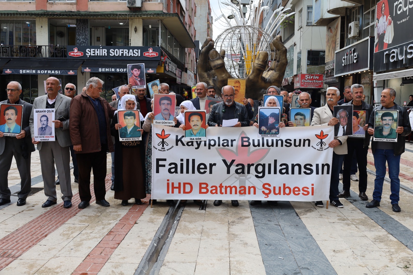 732 Haftadır susmayan ses