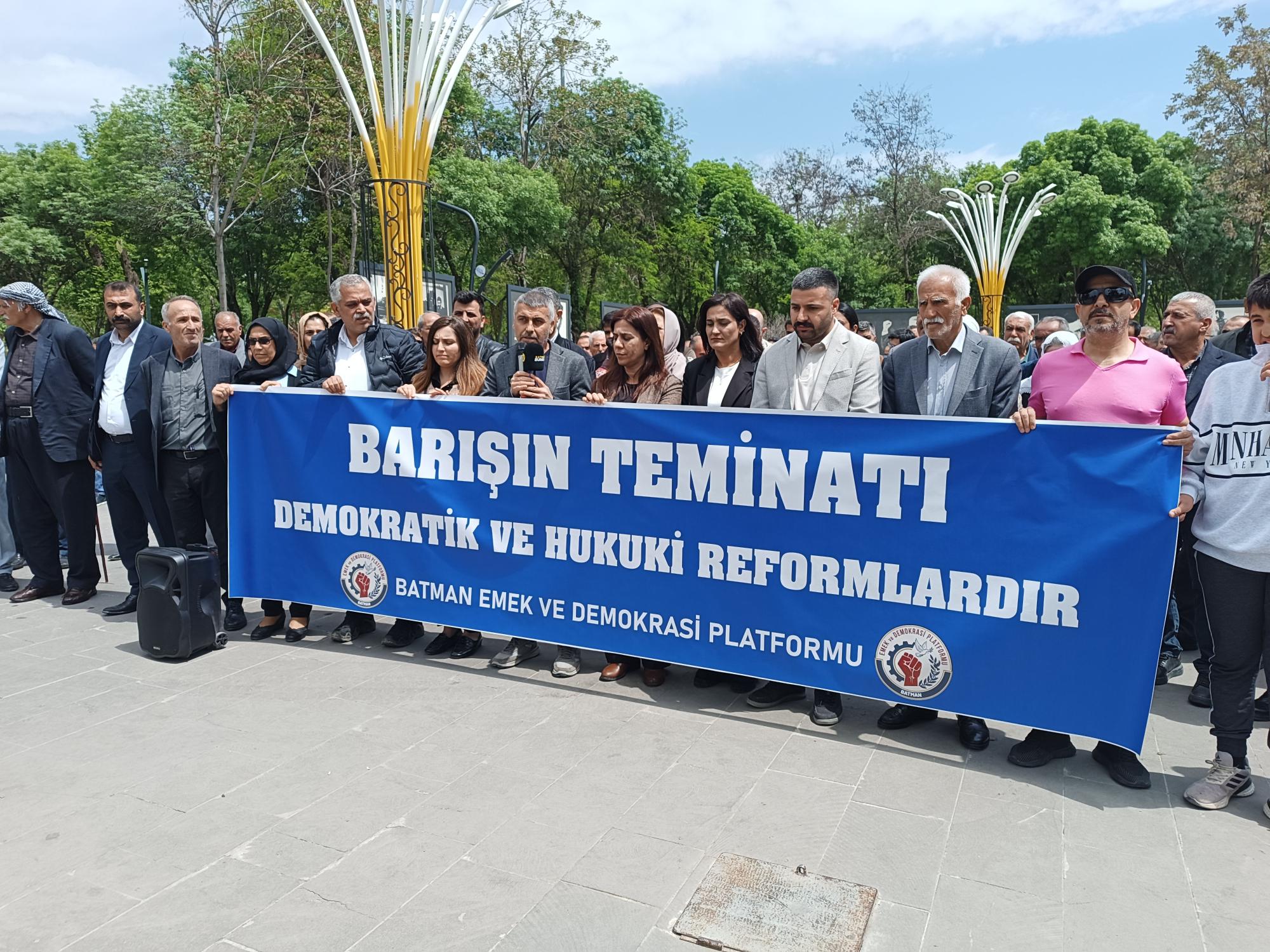 “Barış için söz değil, yasa gerek”