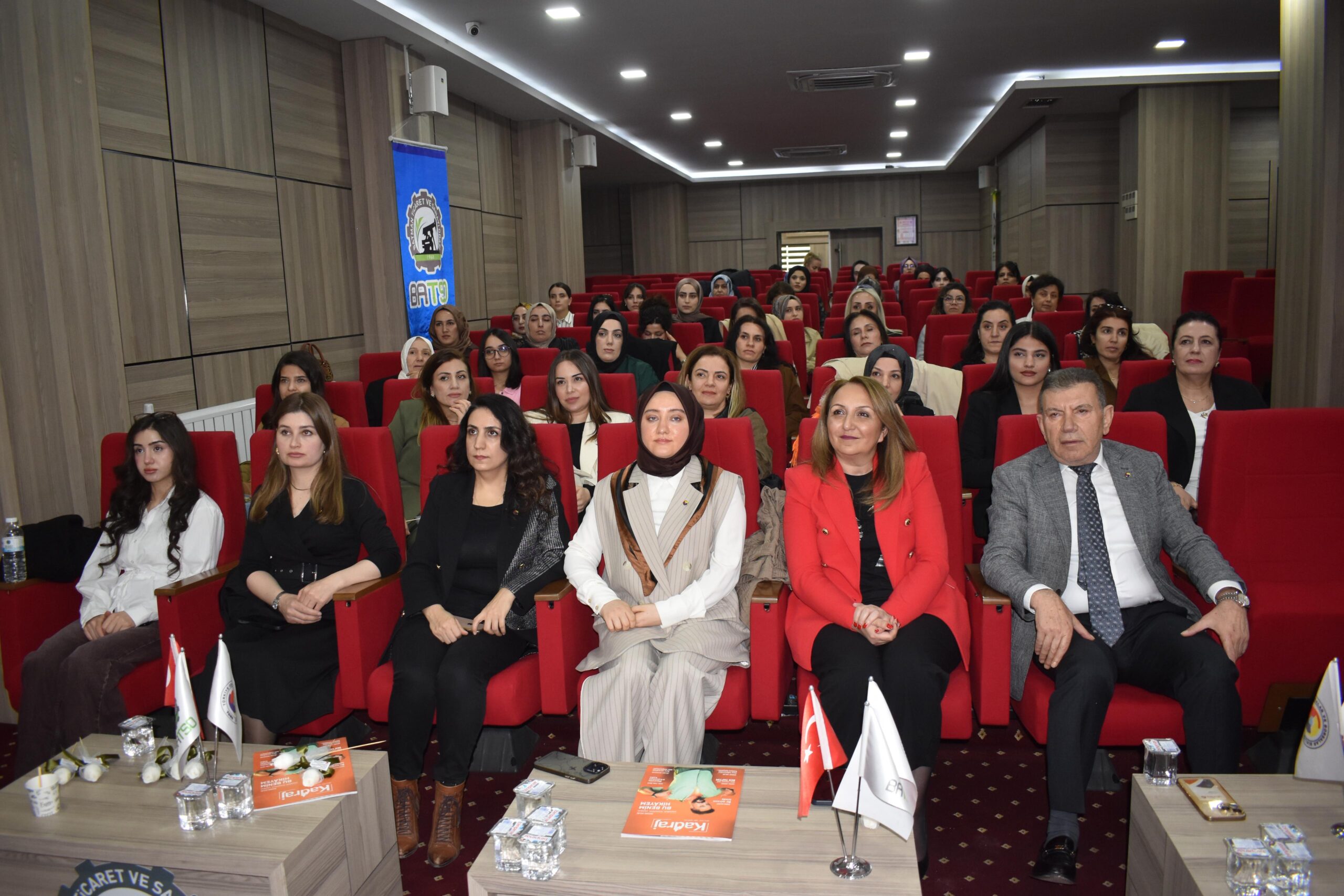 Kadın gücü sahneye çıktı