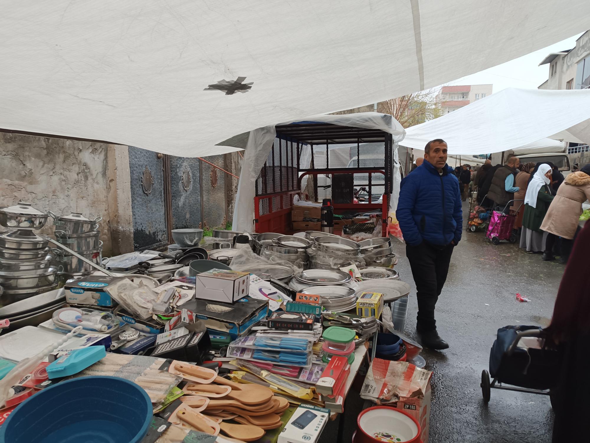 Pazarcı esnafın ekmek mücadelesi