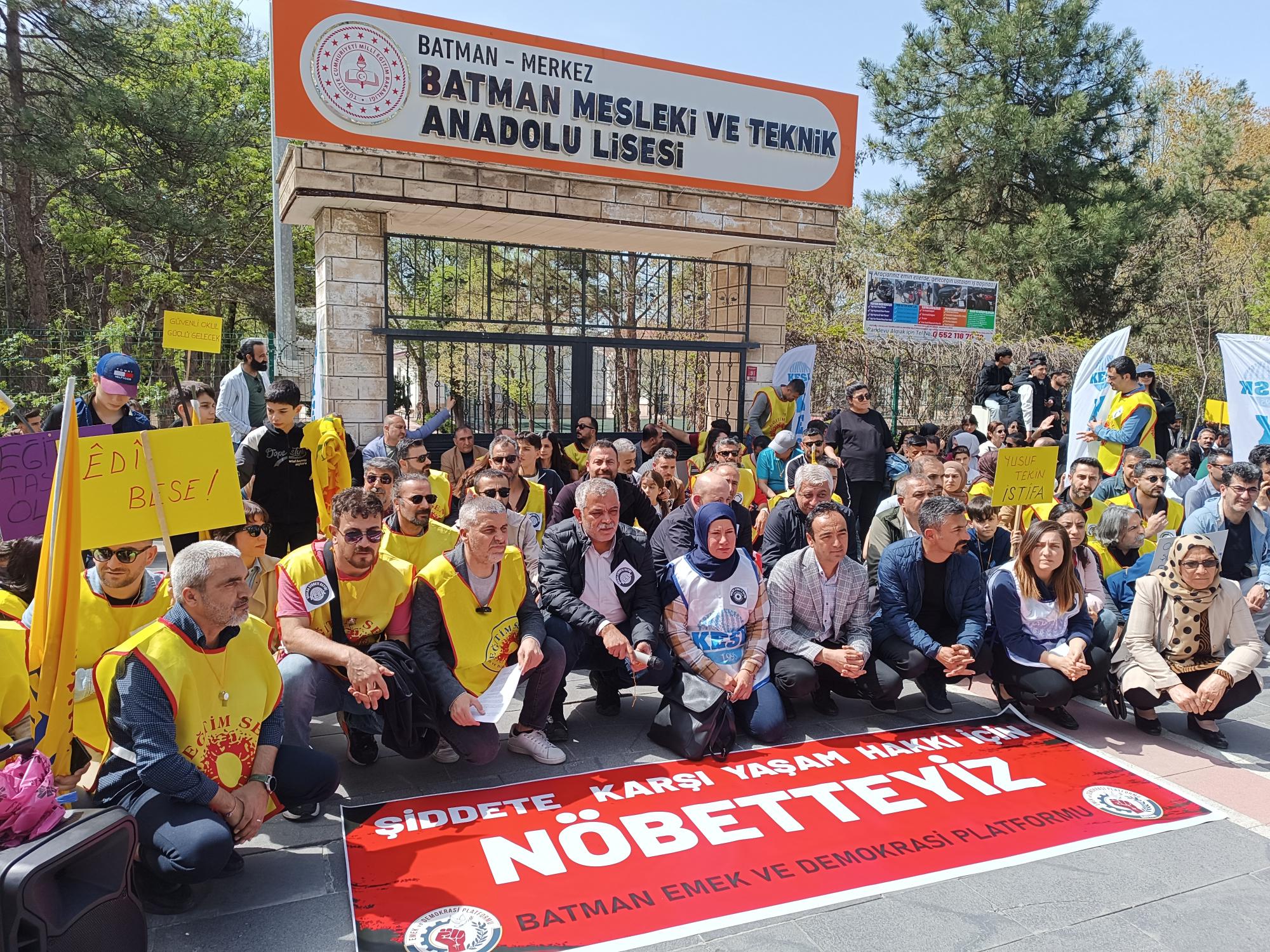 ŞİDDETE KARŞI ‘YAŞAM NÖBETİ’
