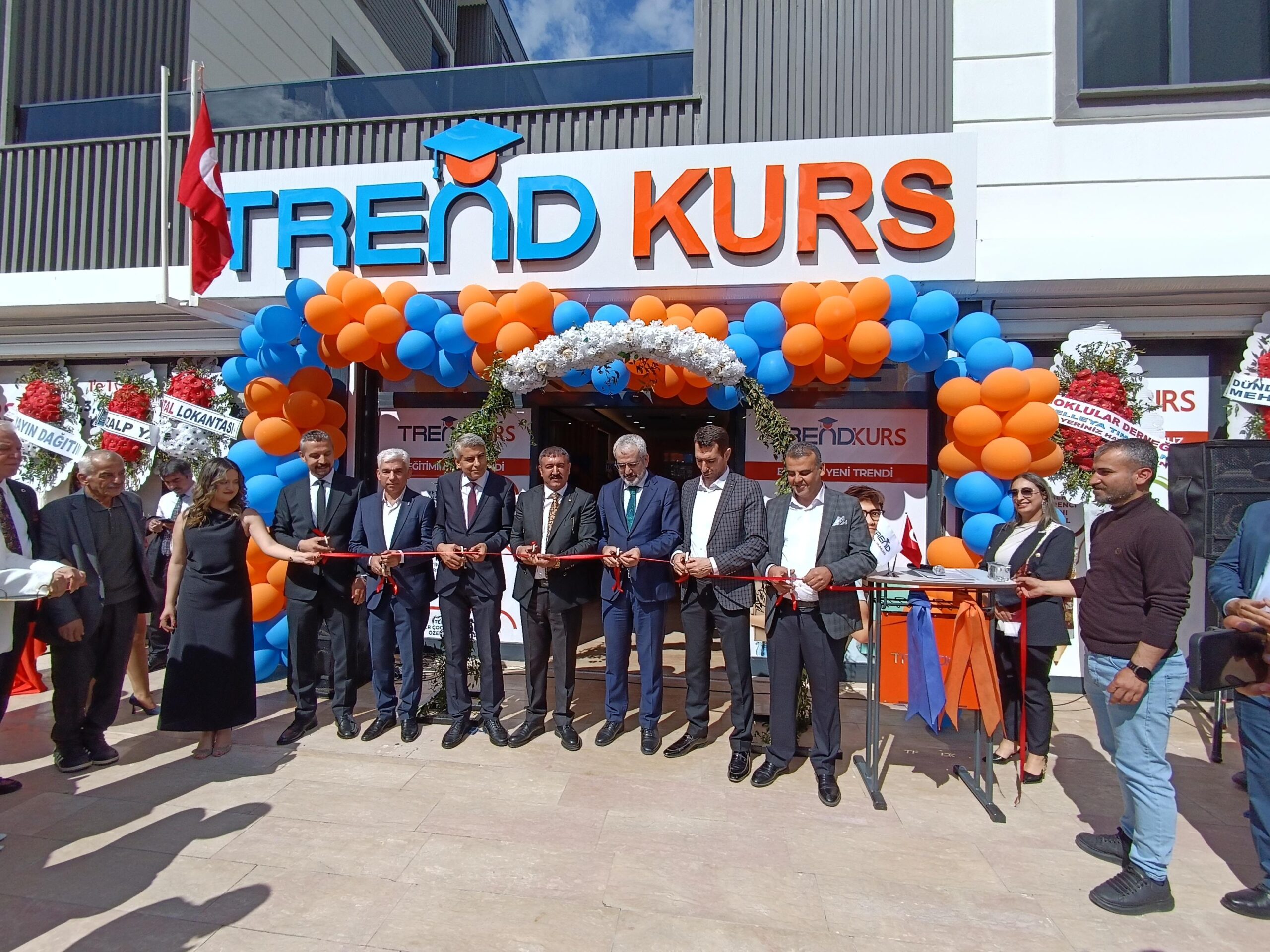 Trend Kurs Merkezi kapılarını açtı
