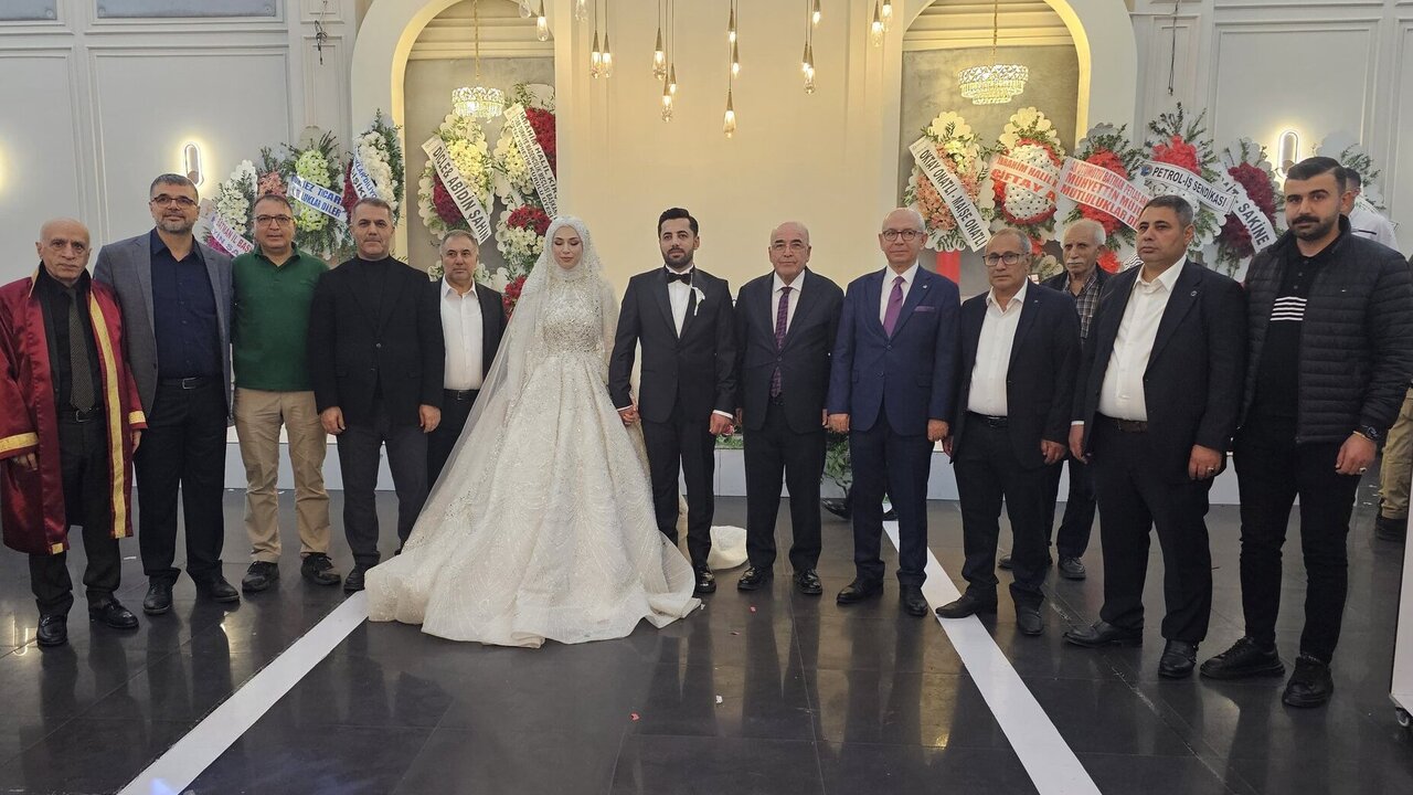 Toprak ve Daş ailelerinin mutlu günü