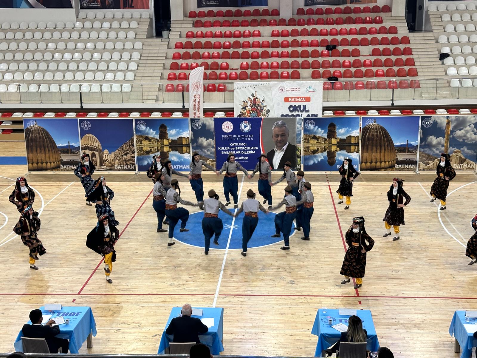 Zirveyi kıl payı kaçırdılar