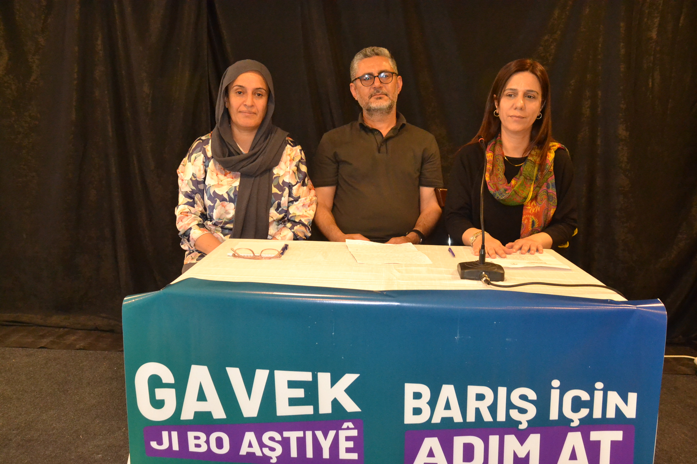 ‘BARIŞ İÇİN ADIM AT’ ÇAĞRISI