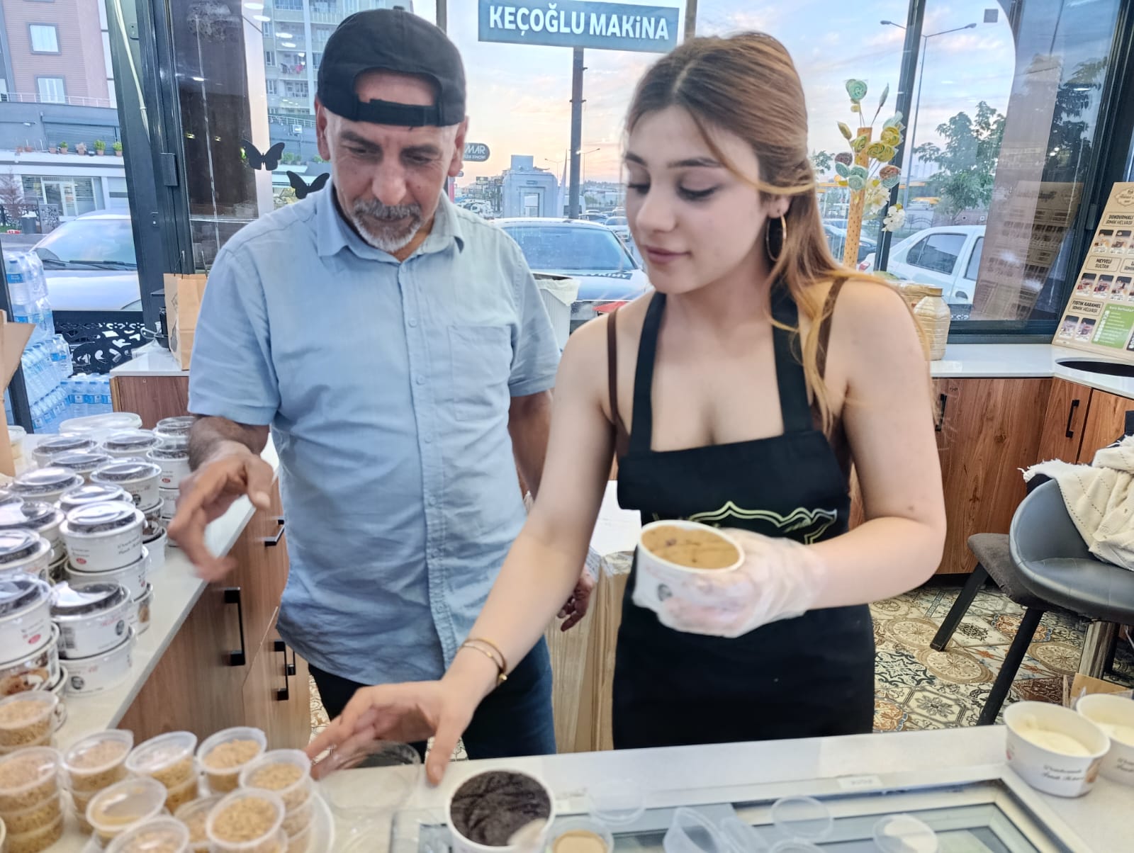 Bu lezzet için sıraya giriyorlar