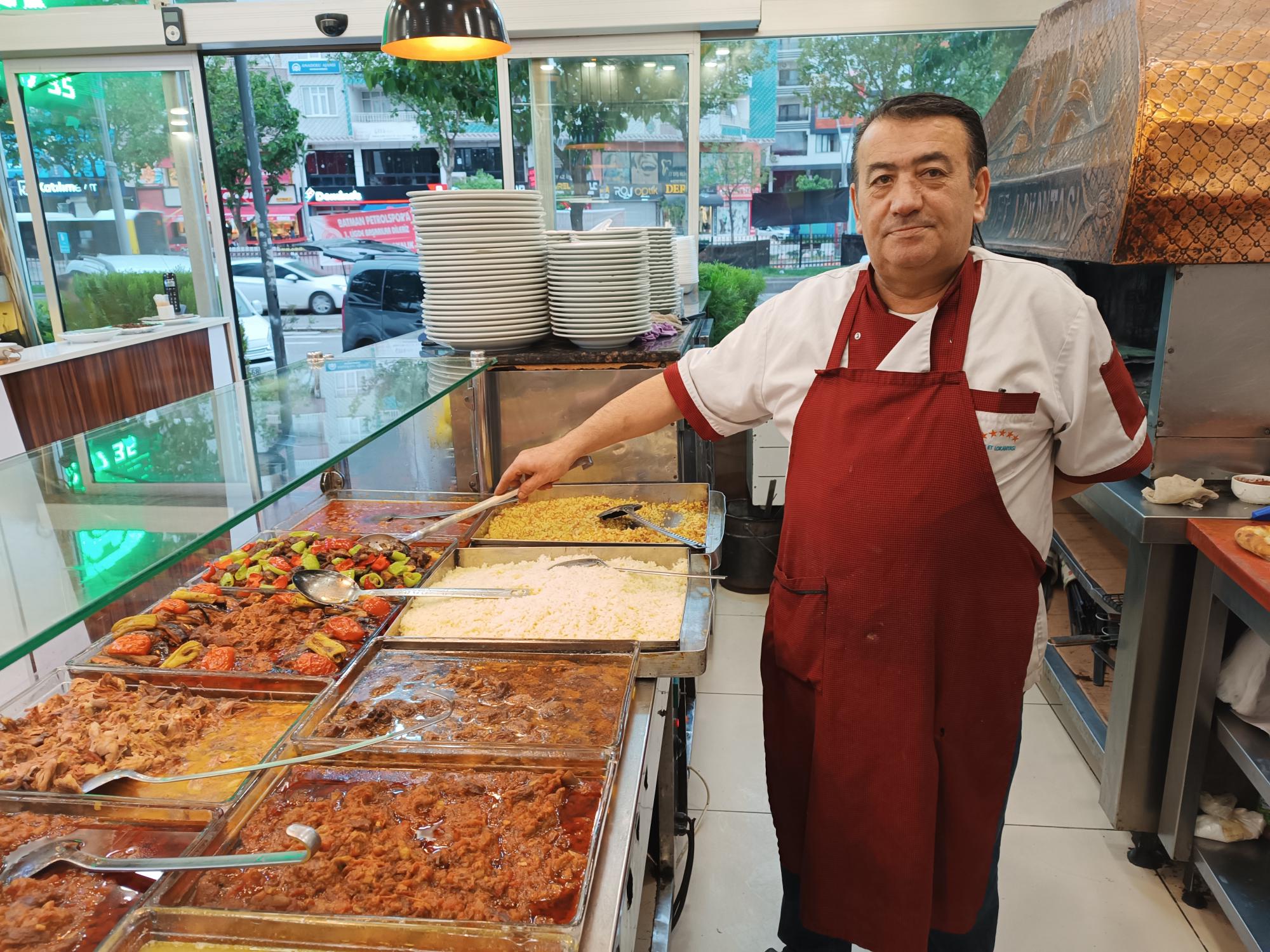 Bulaşıkhaneden kebap ustalığına uzanan yol