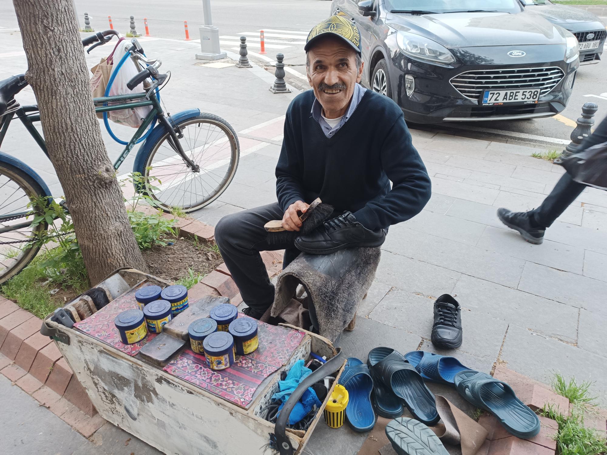 Kaldırımda geçim savaşı
