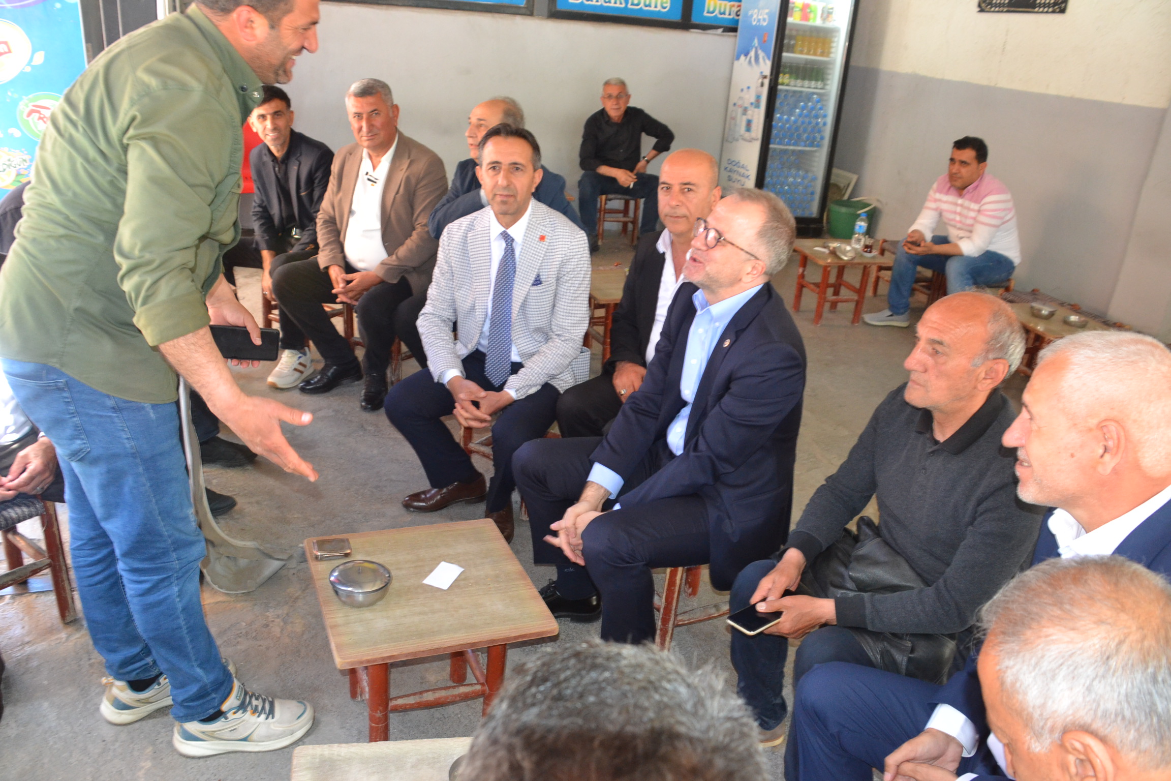  “Kayyum rejimine son verilmeli”