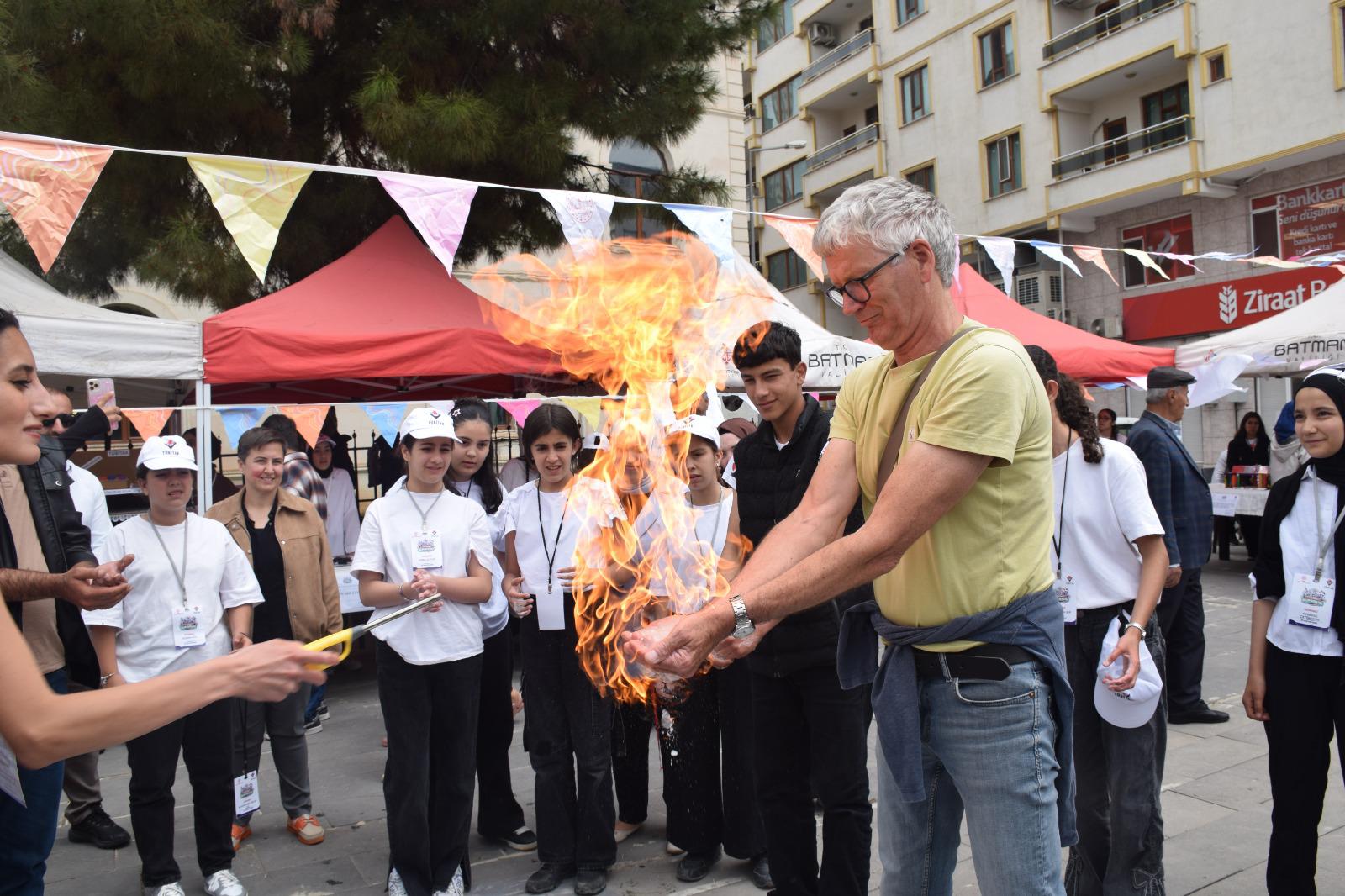 Minik mucitler projeleriyle göz doldurdu