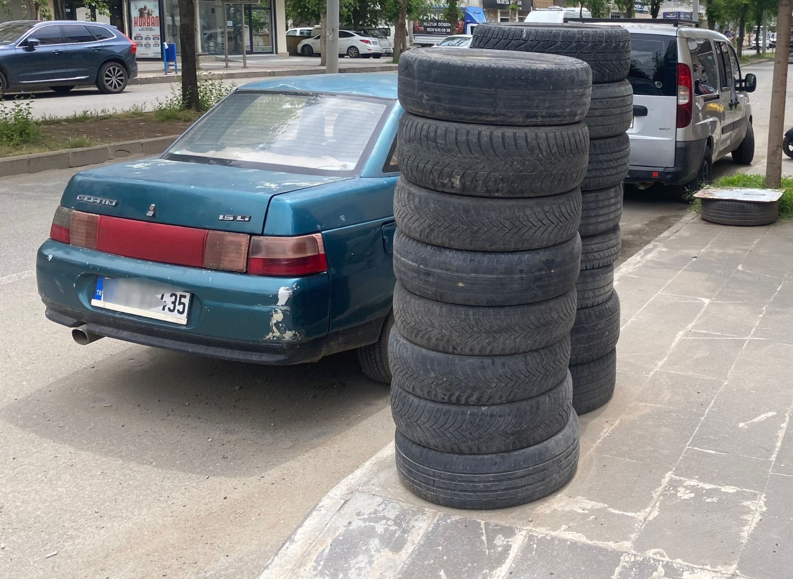Esnafa kaldırım uyarısı