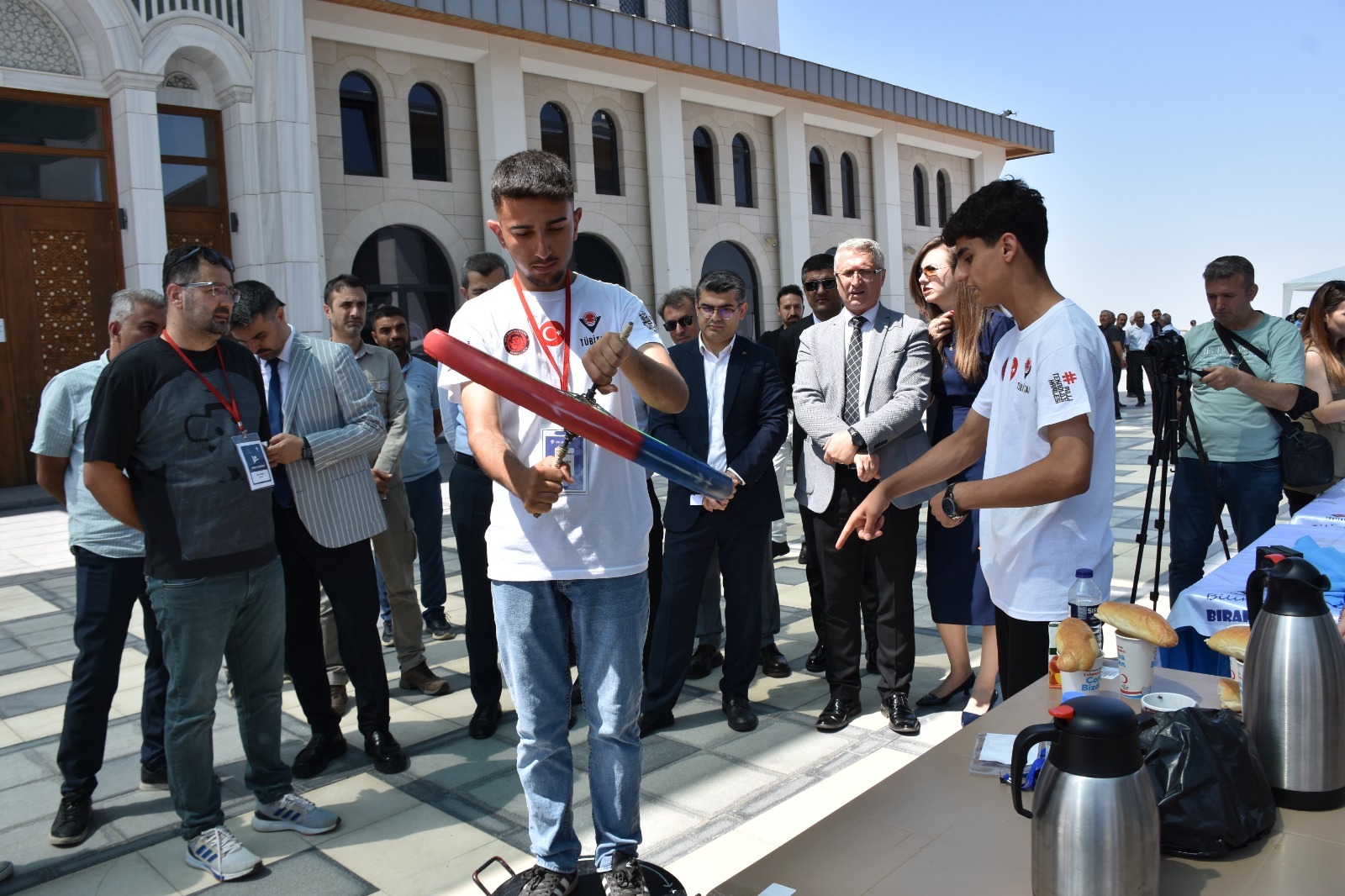 Genç mucitler projelerini görücüye çıkardı