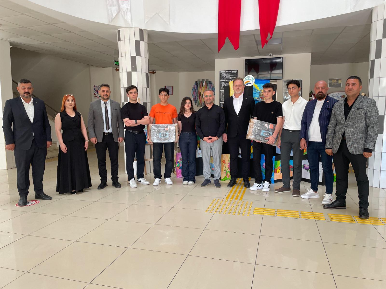 Genç mucitlere teknoloji desteği