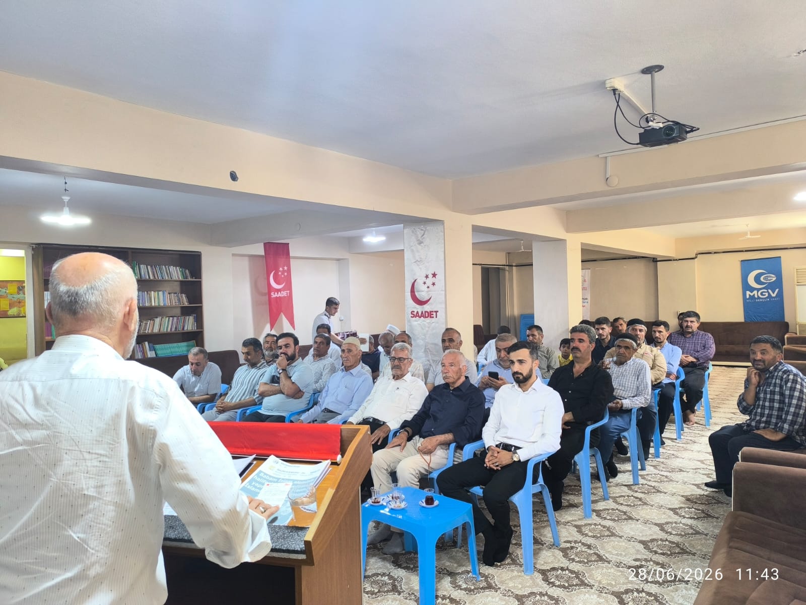 “Gerçek gündemin üzeri örtülüyor”
