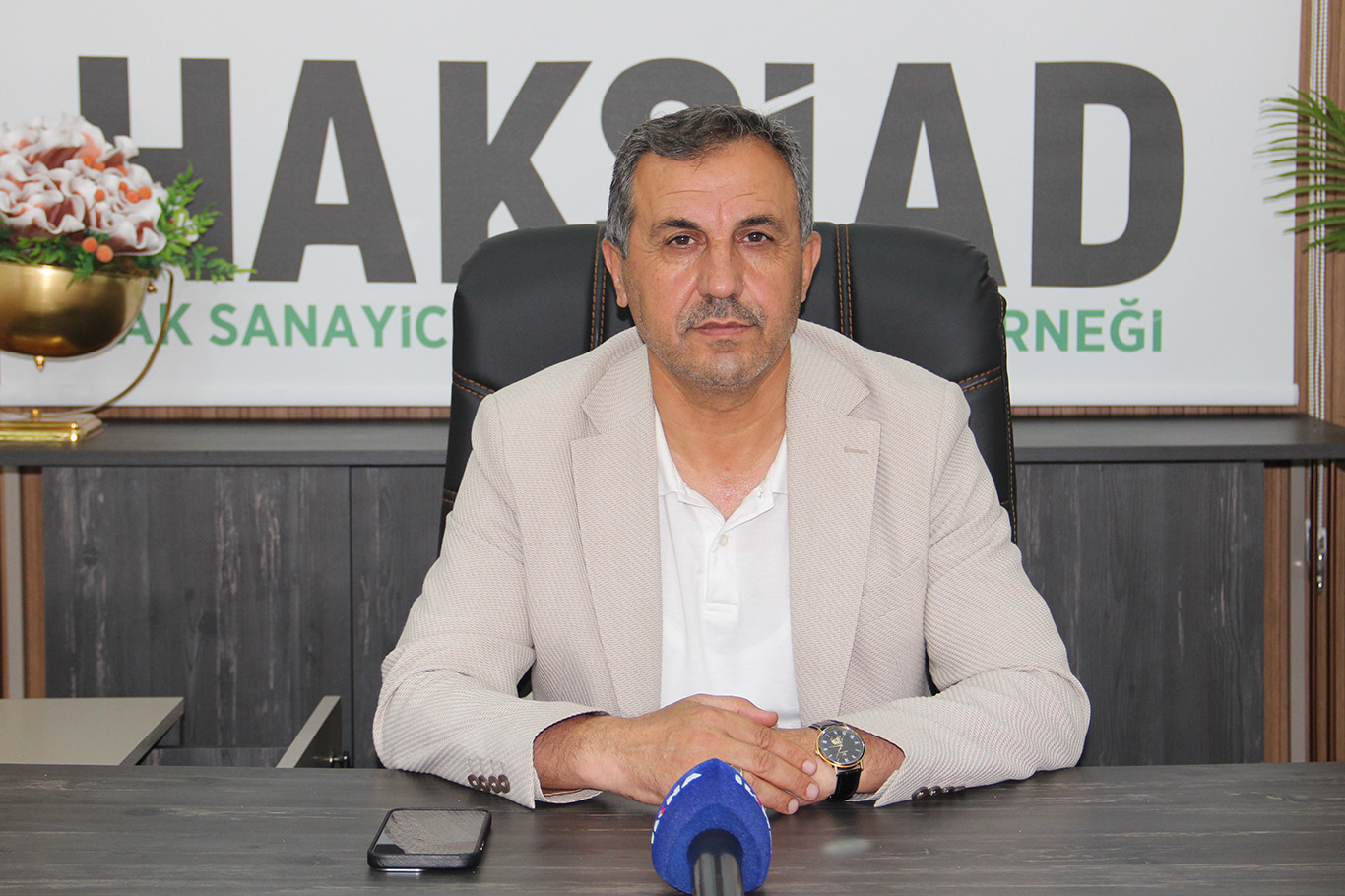 “Helal kazançta bereket, hilede hüsran vardır”