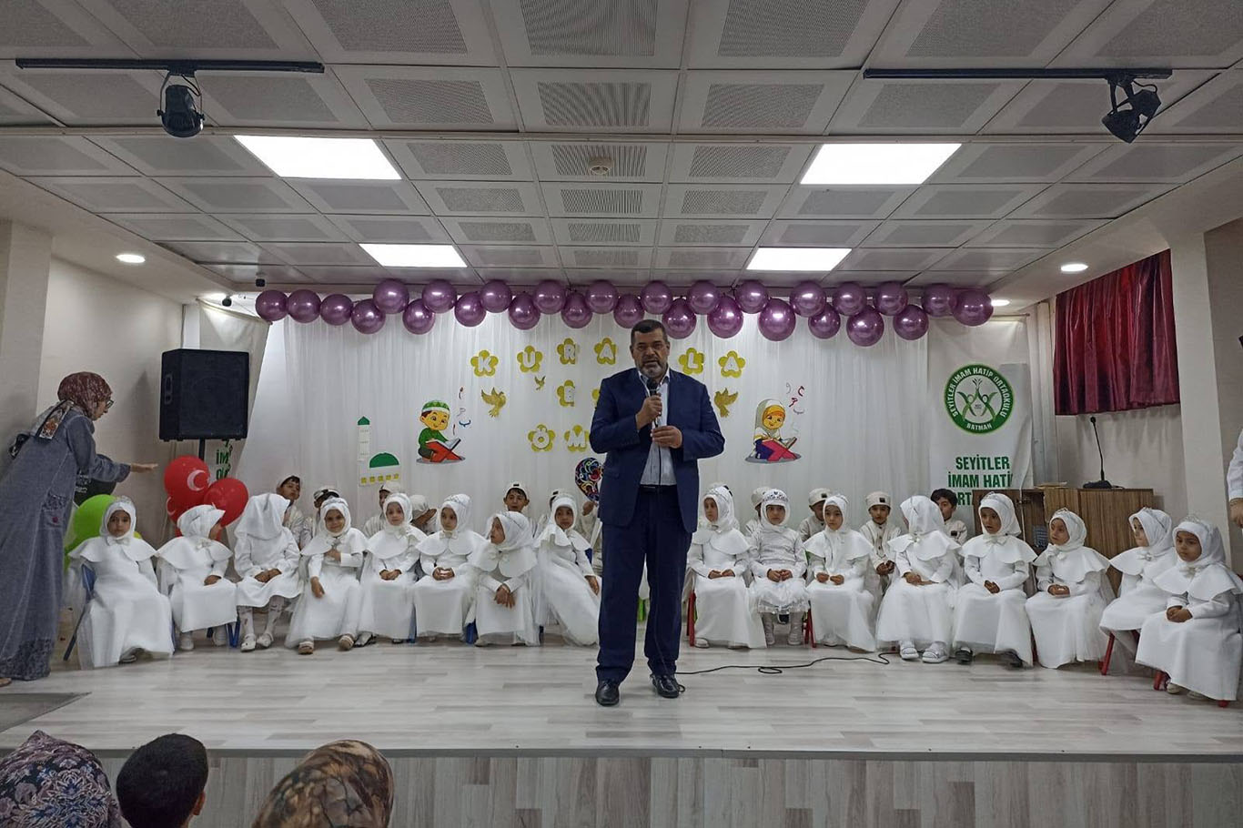 Minik yüreklerden büyük gösteri