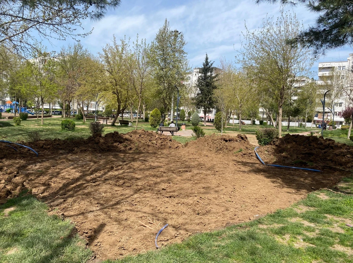 “Parklara bir çivi bile çakılmamalı”