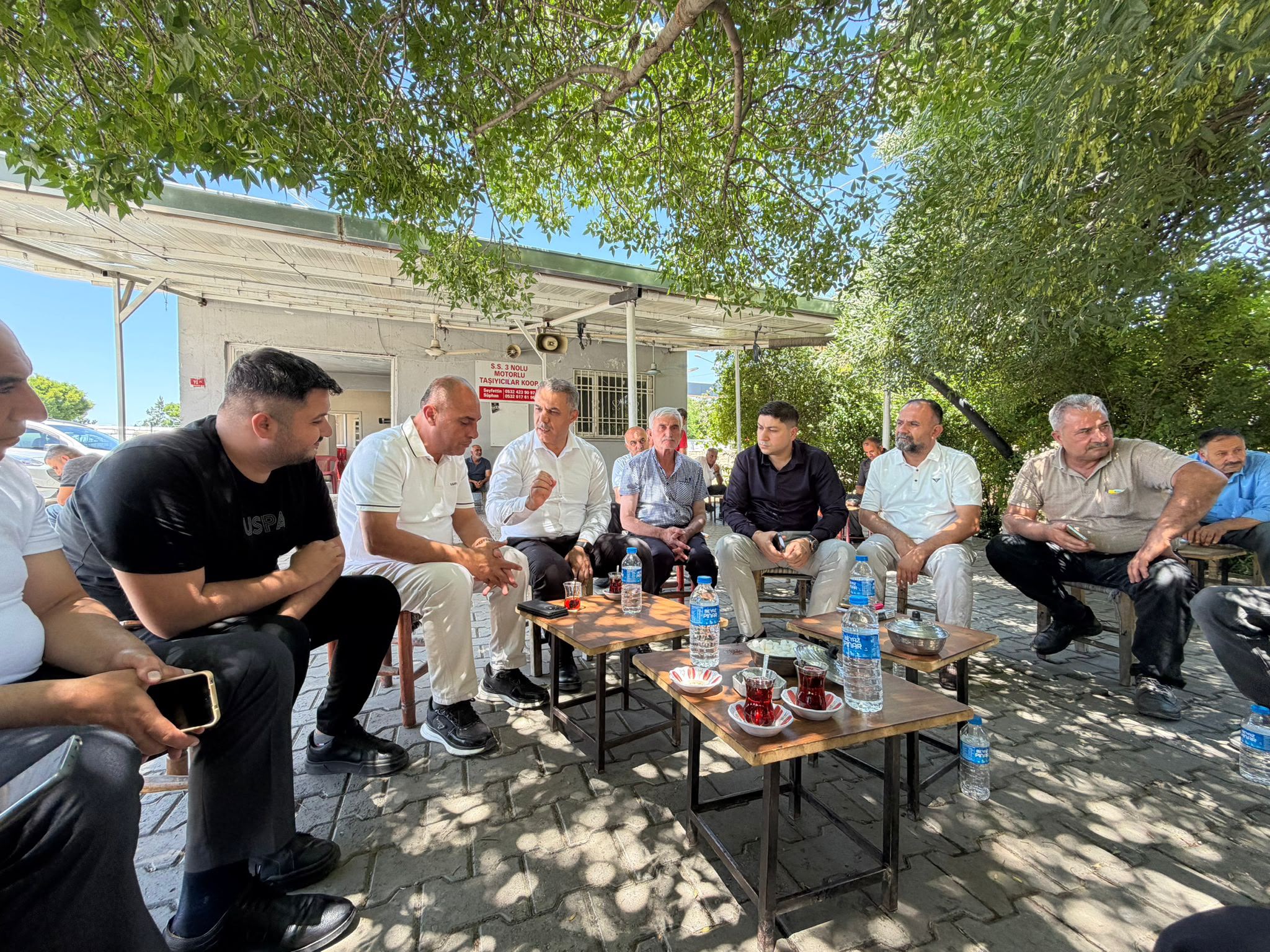 Şansi, esnafın nabzını tuttu