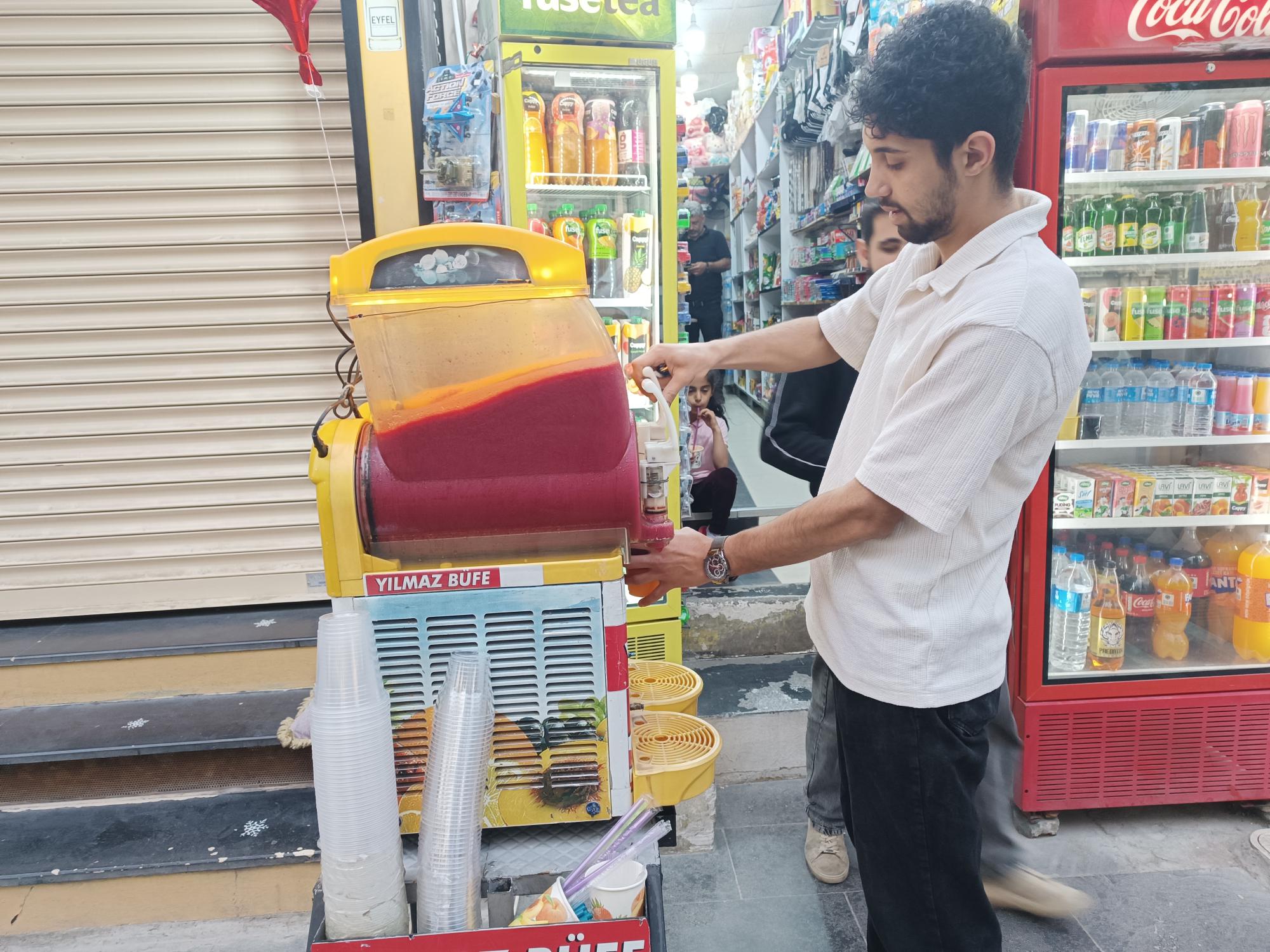Sıcaklar bastırdı, buzlaşa ilgi arttı