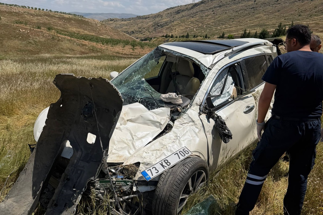 Hasankeyf yolunda feci kaza