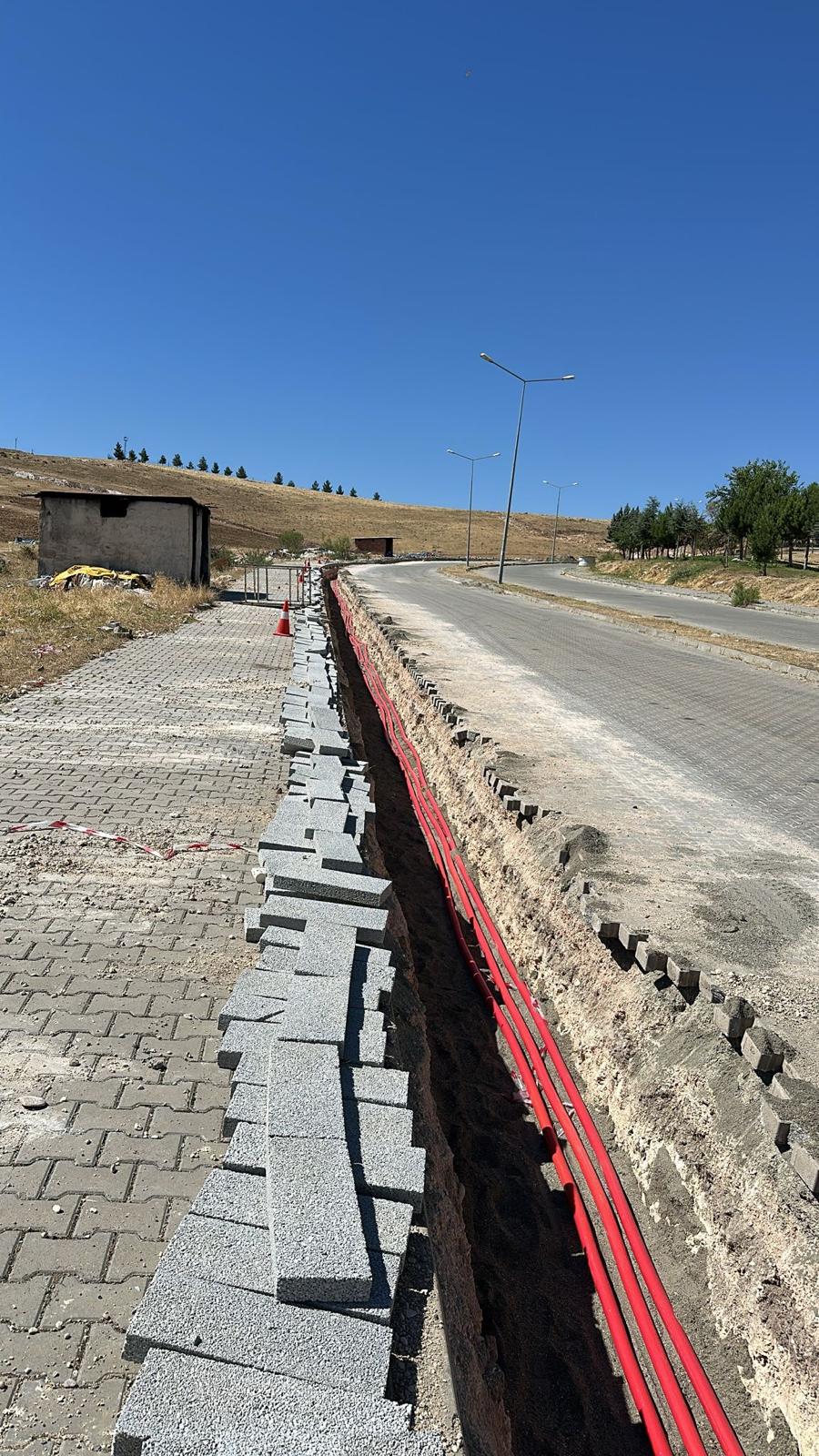 Altyapı çalışmaları aralıksız sürüyor
