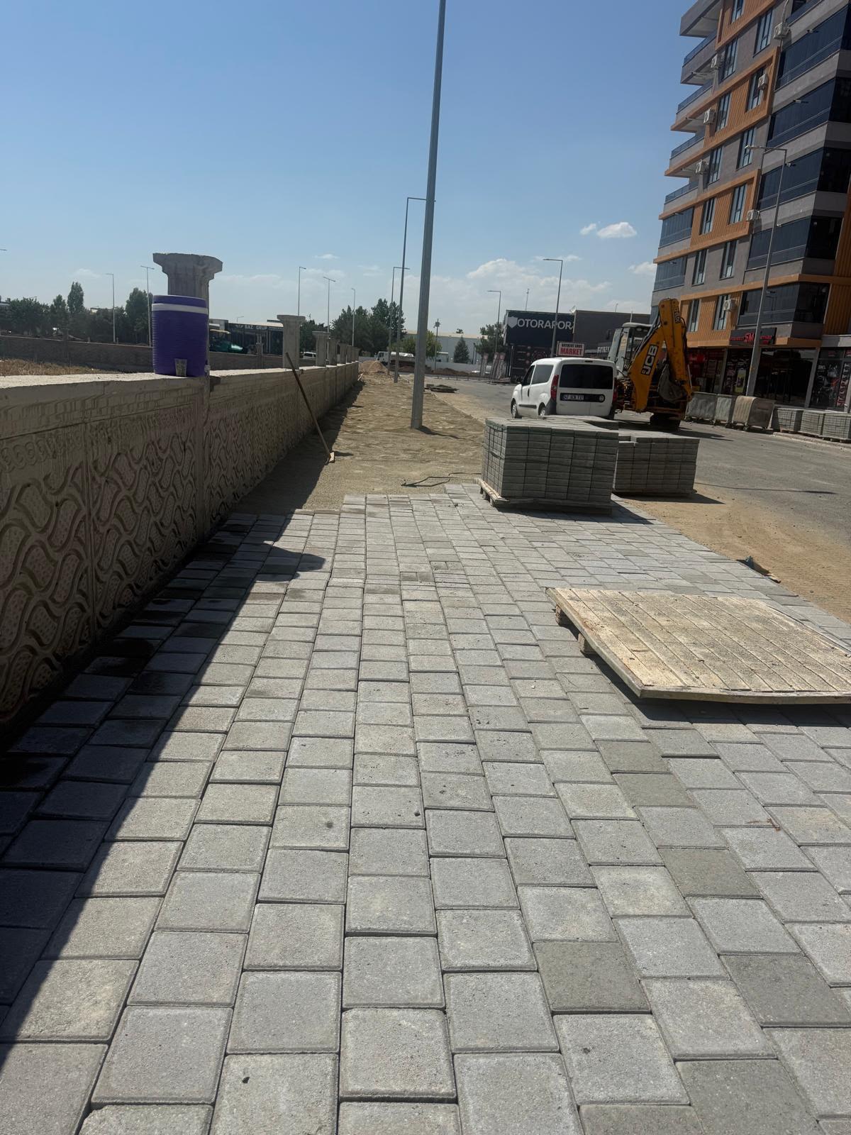 Mahallelerde Yol ve Kaldırım Seferberliği