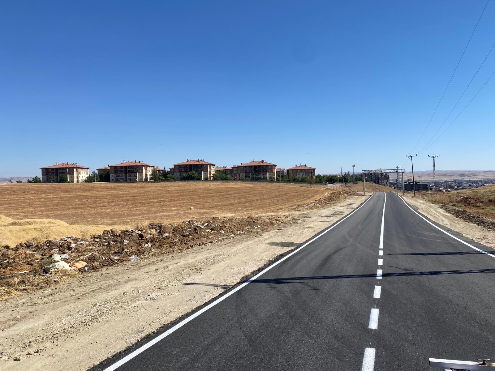 Yeni Kent Mezarlığı yolu asfaltlandı