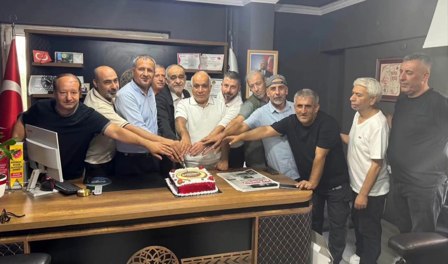 Bağımsız gazetesi 2 yaşında