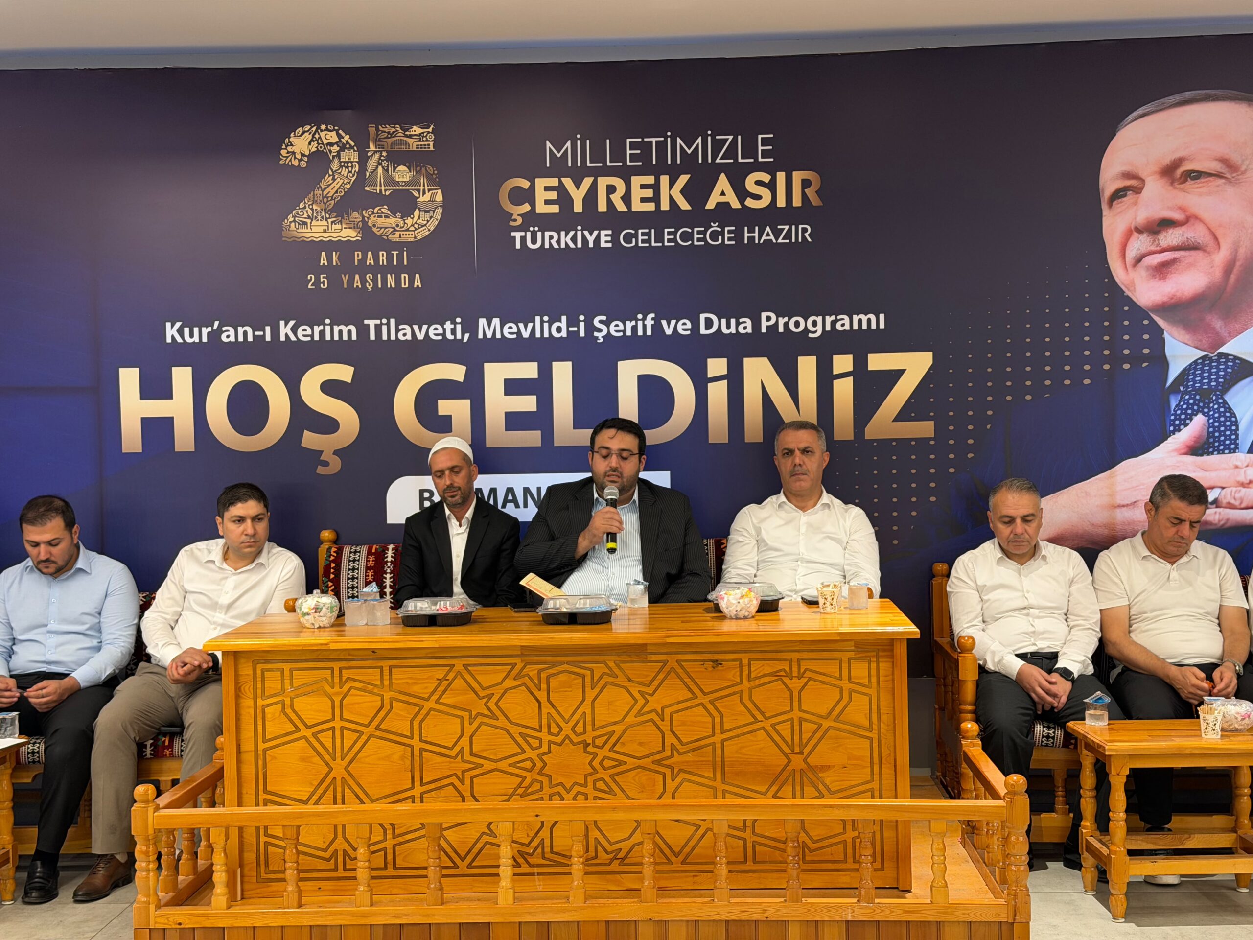 AK Parti Batman’da 25. yılını dualarla andı