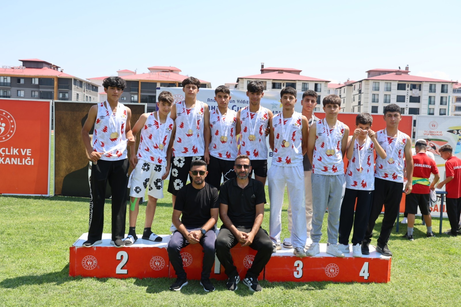 Atletizm takımı final biletini aldı