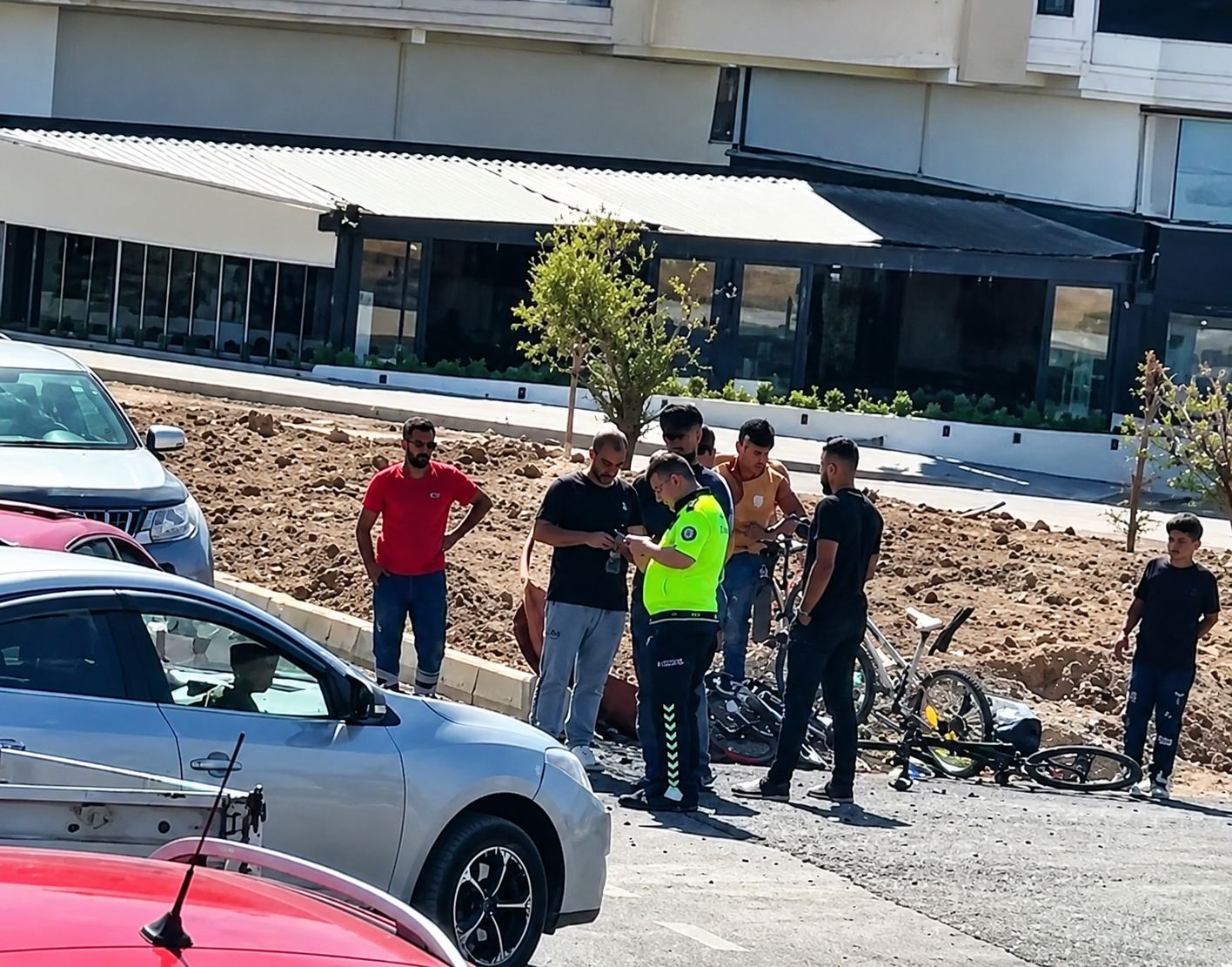 Çöplük kavşağında kaza