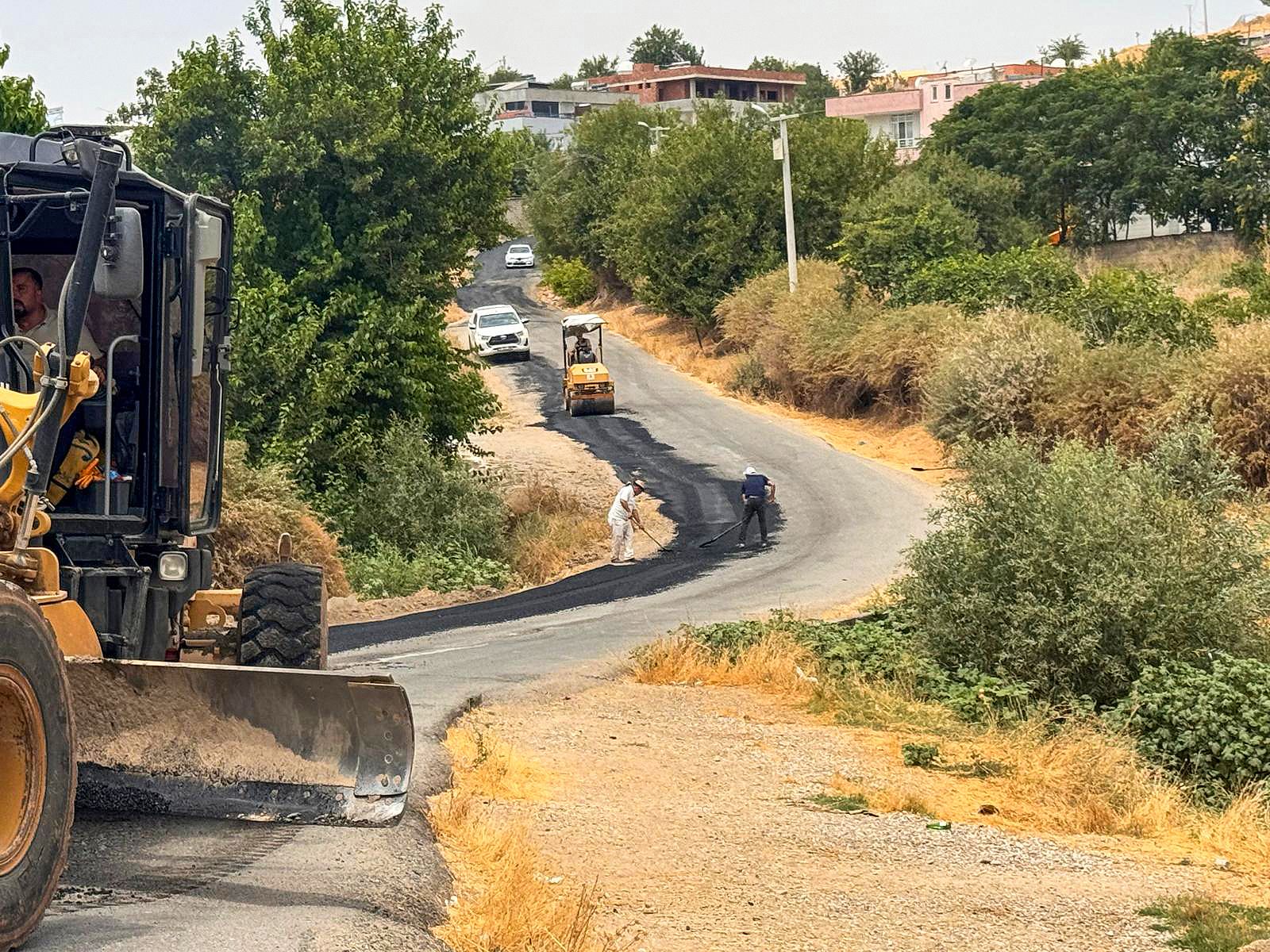 İl Özel İdaresi köy yollarını yeniliyor