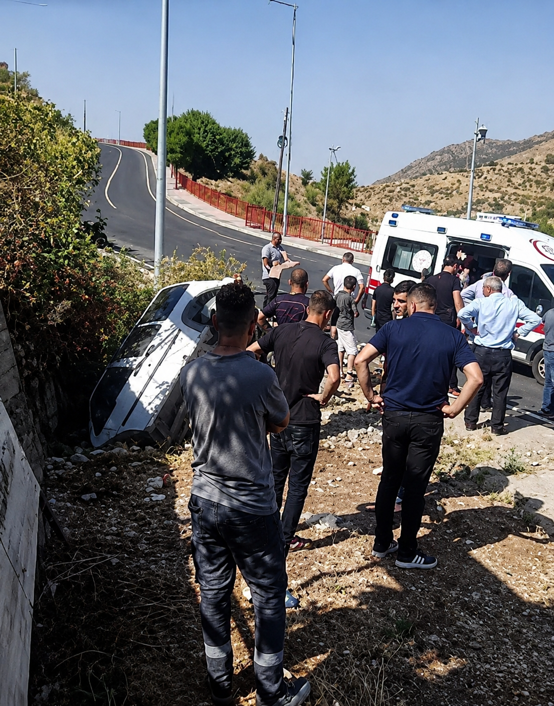 İlçe girişinde korkutan çarpışma