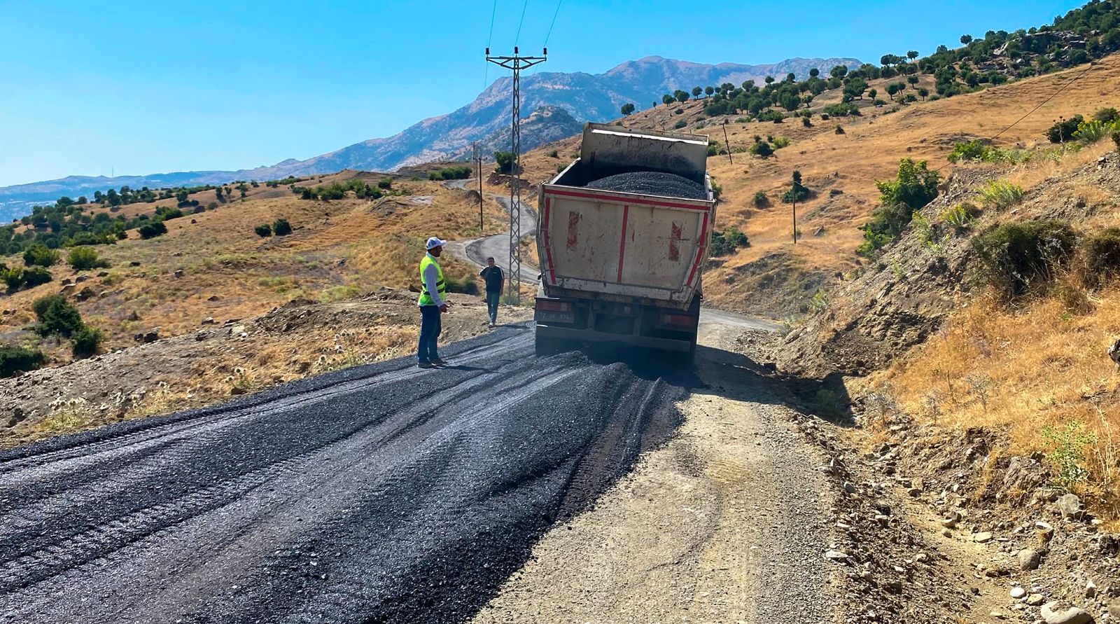 Kırsalda yol seferberliği