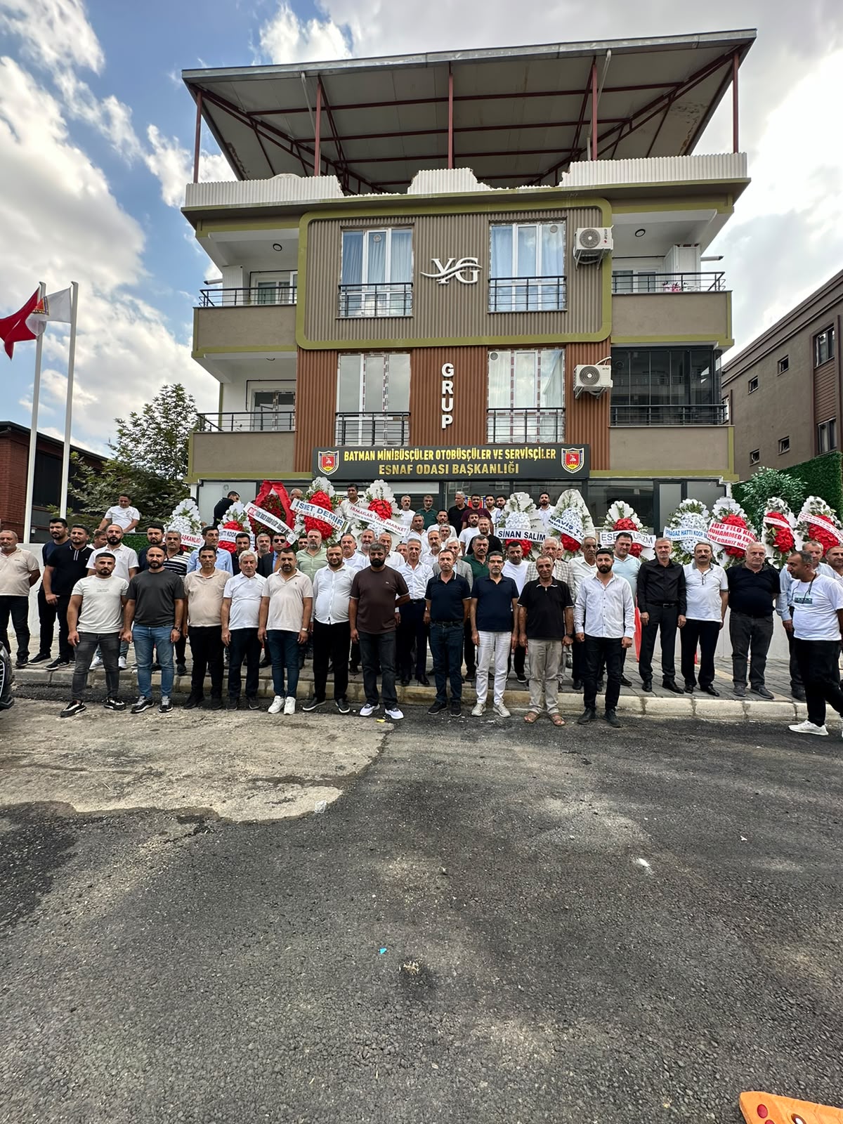 Minibüsçü esnafına yeni hizmet merkezi