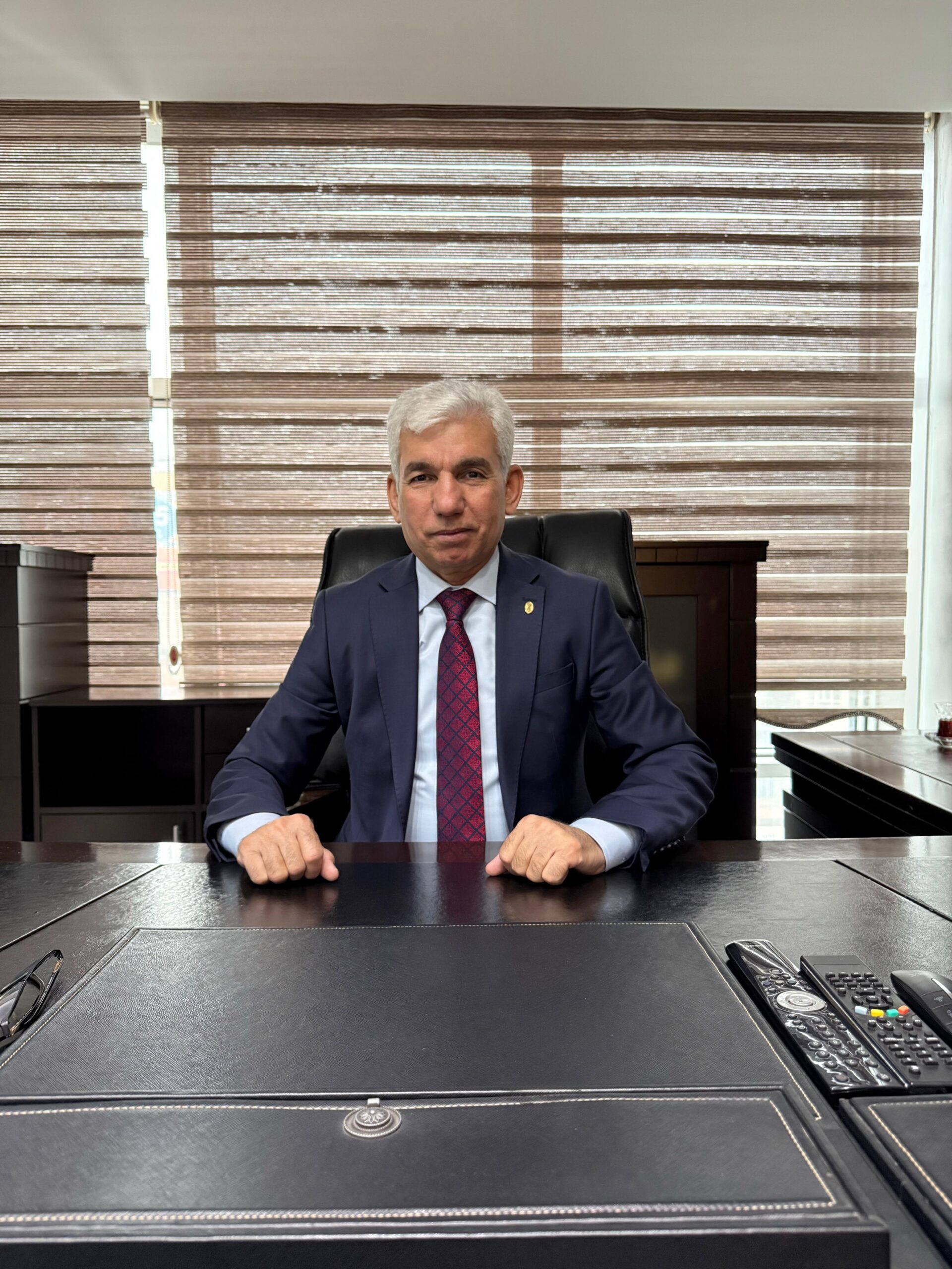 BORCU OLAN ESNAFA KREDİ KAPISI AÇILDI