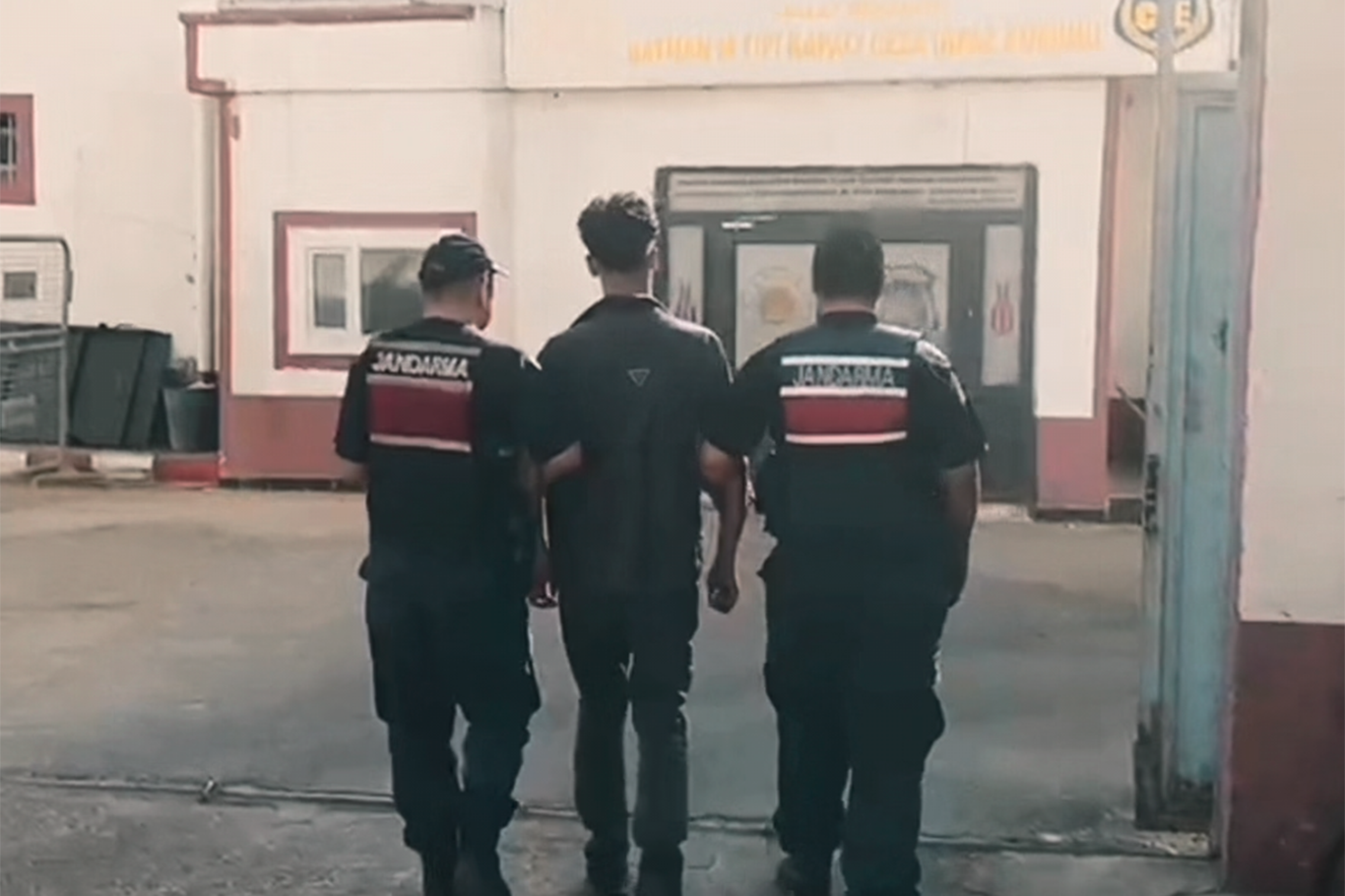 Yediemin otoparkı hırsızı yakalandı