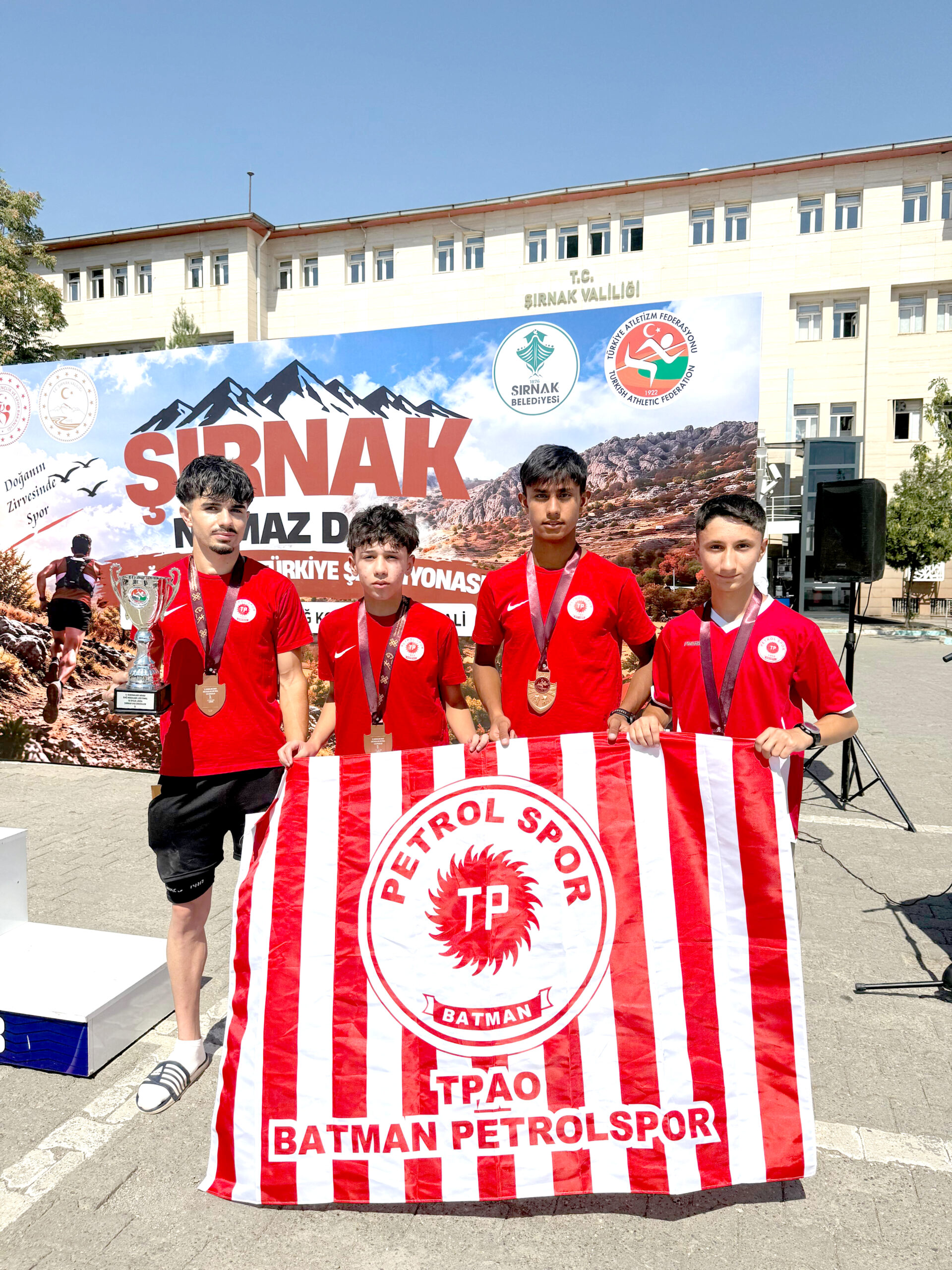 Petrolspor atletizmde Türkiye finaline damga vurdu