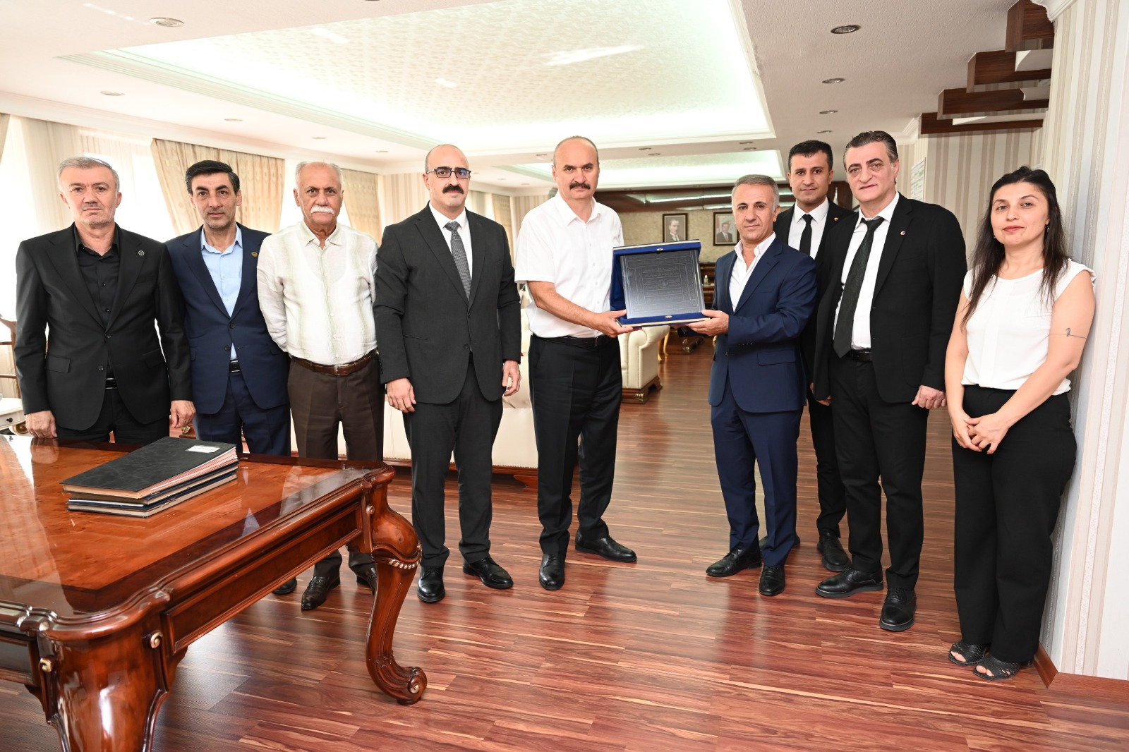 Ahilik Haftası Komitesi Vali Canalp’i ziyaret etti