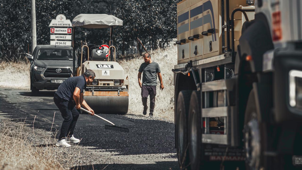 Yeşilöz ve Demirlipınar Köyleri Arasındaki Yol Yenilendi